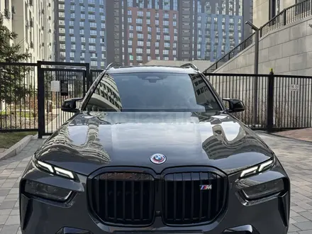 BMW X7 2022 года за 75 000 000 тг. в Алматы