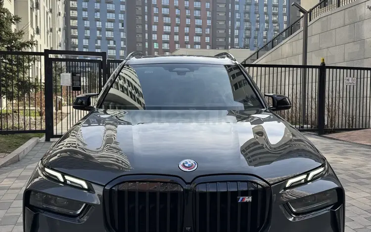 BMW X7 2022 года за 75 000 000 тг. в Алматы
