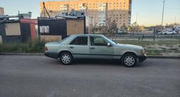 Mercedes-Benz E 260 1988 года за 1 500 000 тг. в Астана – фото 3