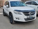 Volkswagen Tiguan 2010 годаүшін5 200 000 тг. в Астана – фото 2