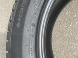 Michelin X-Ice Snow SUV 265/50 R22 112H LX600 за 176 500 тг. в Алматы – фото 4