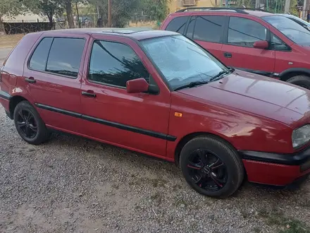 Volkswagen Golf 1993 года за 1 550 000 тг. в Аксукент – фото 2