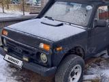 ВАЗ (Lada) Lada 2121 2003 годаүшін900 000 тг. в Астана