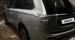 Mitsubishi Outlander 2014 года за 8 200 000 тг. в Жезказган – фото 2