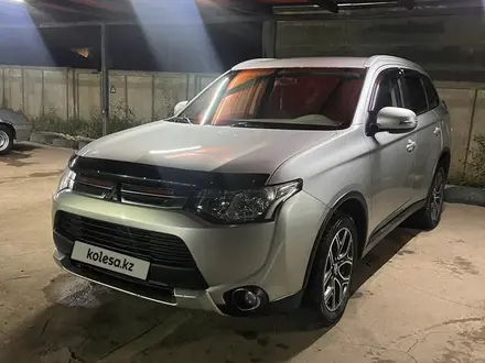 Mitsubishi Outlander 2014 года за 8 500 000 тг. в Жезказган