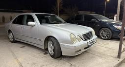 Mercedes-Benz E 320 2001 года за 3 900 000 тг. в Тараз – фото 4