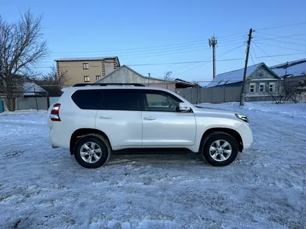 Toyota Land Cruiser Prado 2010 года за 13 700 000 тг. в Уральск – фото 7