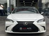Lexus ES 350 2020 года за 23 500 000 тг. в Шымкент – фото 2