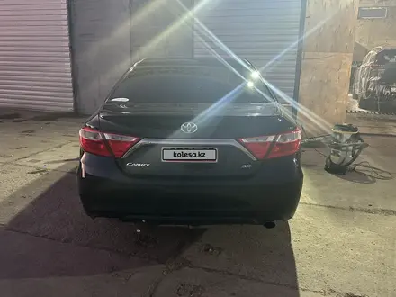 Toyota Camry 2015 года за 6 000 000 тг. в Уральск – фото 4