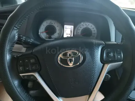 Toyota Sienna 2015 года за 10 000 000 тг. в Шымкент – фото 8