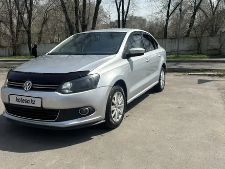 Volkswagen Polo 2014 года за 4 900 000 тг. в Алматы – фото 2