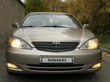 Toyota Camry 2002 года за 5 000 000 тг. в Усть-Каменогорск – фото 2