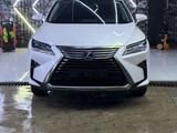 Lexus RX 200t 2018 годаүшін21 000 000 тг. в Алматы – фото 2