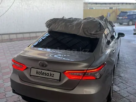 Toyota Camry 2019 года за 14 500 000 тг. в Алматы – фото 10