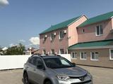Toyota RAV4 2017 года за 11 400 000 тг. в Уральск – фото 3
