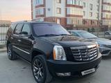 Cadillac Escalade 2007 годаүшін8 500 000 тг. в Актау