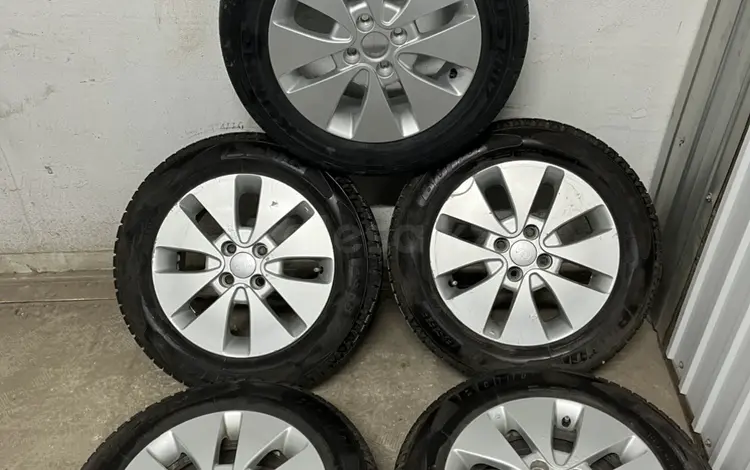 Диски Kia Rio с зимними шинами R15 185/65 за 200 000 тг. в Астана