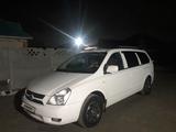 Kia Carnival 2006 годаүшін5 700 000 тг. в Кызылорда – фото 2