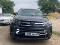 Toyota Highlander 2019 года за 14 800 000 тг. в Алматы