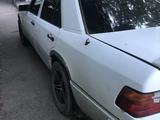 Mercedes-Benz E 230 1992 года за 850 000 тг. в Алматы – фото 5