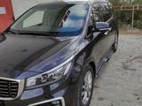 Kia Carnival 2018 годаfor16 000 000 тг. в Актау – фото 5