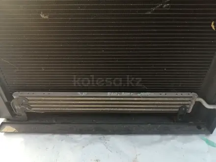 Радиатор гура на БМВ Е60 за 15 000 тг. в Алматы