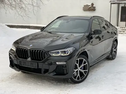 BMW X6 2021 года за 39 800 000 тг. в Караганда – фото 2