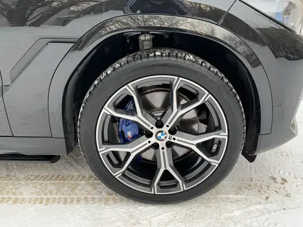 BMW X6 2021 года за 39 800 000 тг. в Караганда – фото 17