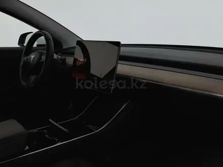 Tesla Model 3 2019 года за 7 990 000 тг. в Астана – фото 15
