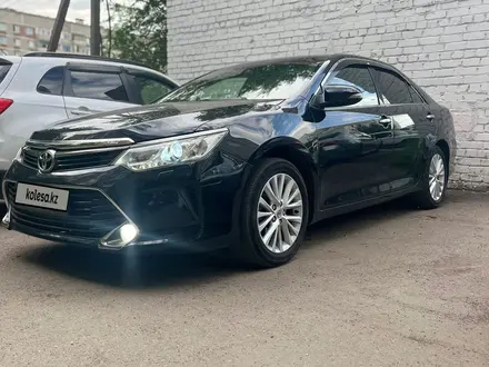 Toyota Camry 2015 года за 11 000 000 тг. в Экибастуз