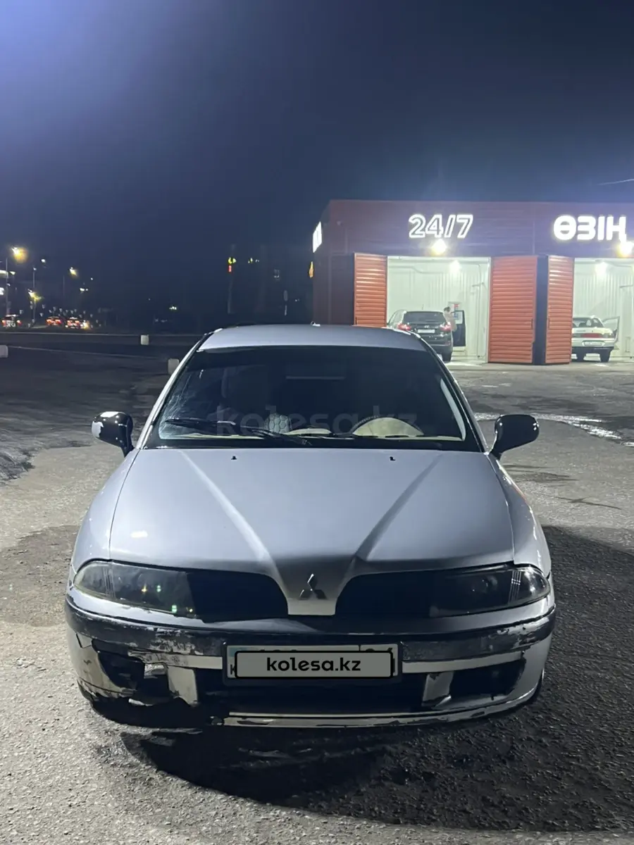 Mitsubishi Carisma, 2002
