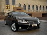 Lexus ES 300h 2014 годаүшін6 500 000 тг. в Атырау