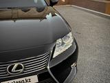 Lexus ES 300h 2014 годаүшін6 500 000 тг. в Атырау – фото 3