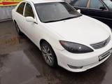 Toyota Camry 2005 года за 4 400 000 тг. в Талдыкорган – фото 2