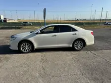 Toyota Camry, 2012
