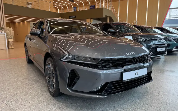 Kia K5 Luxe 2026 года за 14 290 000 тг. в Актобе