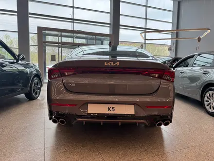 Kia K5 Luxe 2026 года за 14 290 000 тг. в Актобе – фото 6