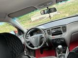 Kia Rio 2007 года за 2 450 000 тг. в Актобе – фото 5
