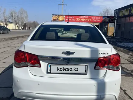 Chevrolet Cruze 2014 года за 4 000 000 тг. в Алматы – фото 4