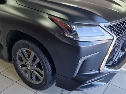 Lexus LX 570 2020 года за 53 000 000 тг. в Кокшетау – фото 3