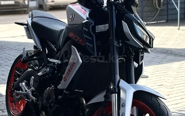 Yamaha  MT-09 (FZ-09) 2018 года за 4 500 000 тг. в Караганда