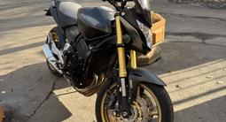 Honda  CB 600f (Hornet) 2012 годаүшін3 300 000 тг. в Алматы