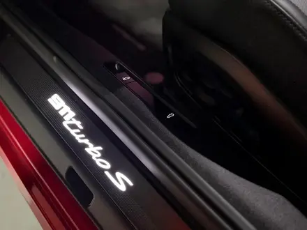 Porsche 911 Turbo S 2024 года за 105 700 000 тг. в Алматы – фото 13