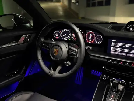 Porsche 911 Turbo S 2024 года за 105 700 000 тг. в Алматы – фото 21
