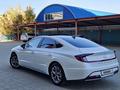 Hyundai Sonata 2023 годаfor13 000 000 тг. в Актобе – фото 5