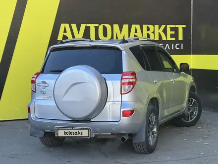 Toyota RAV4 2010 года за 7 300 000 тг. в Семей – фото 4