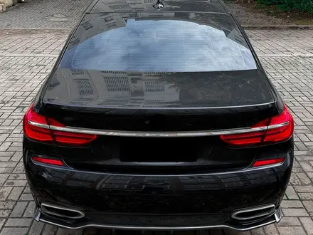 Задний диффузор BMW (БМВ) G11 (Г11) G12 (Г12) за 50 000 тг. в Алматы
