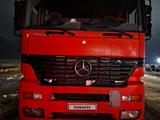 Mercedes-Benz  Actros 2000 года за 25 000 000 тг. в Павлодар