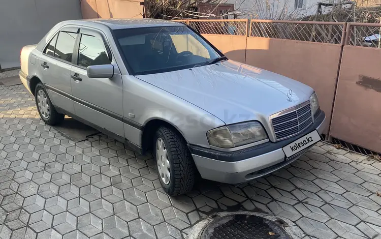 Mercedes-Benz C 200 1996 года за 2 100 000 тг. в Талдыкорган