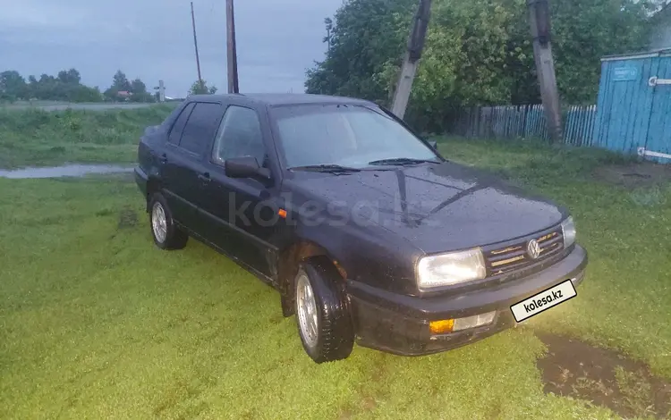 Volkswagen Vento 1994 годаүшін1 350 000 тг. в Семей